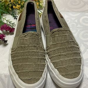 Blowfish Malibu slip on shoes